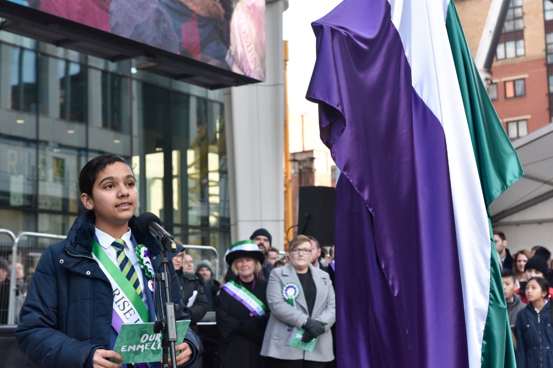 OurEmmeline's tweet photo. #OTD 14 Dec 2018 #OurEmmeline was unveiled in #Manchester in a campaign supported by thousands &amp; marking the centenary of the 1st women voting for the 1st time in a General Election. Since then she's played an active &amp; inspring role in the city's life💜 
📺https://t.co/Wv8YjpTrKN https://t.co/V0D6FJ6QID