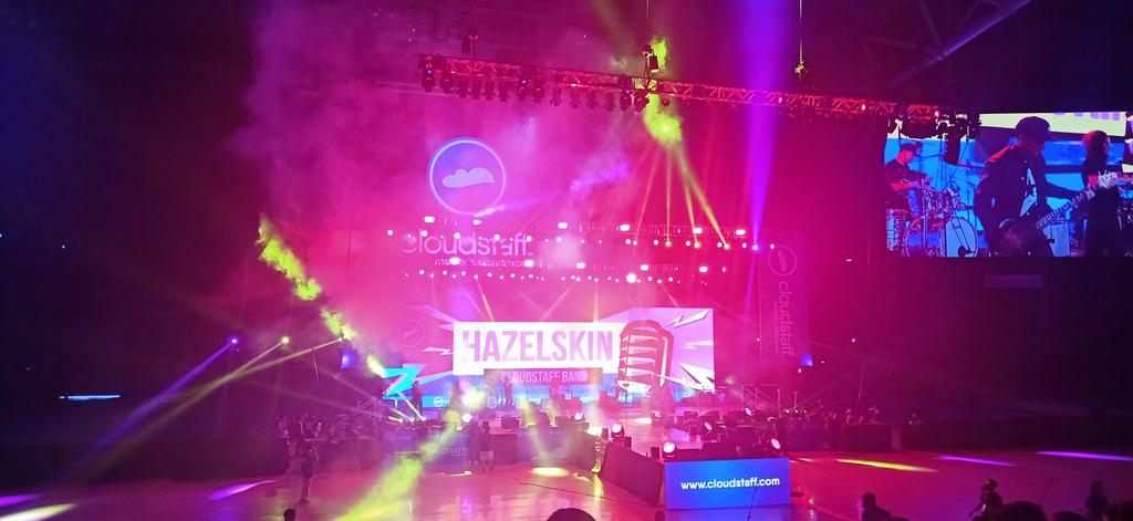 IAMDJIan's tweet photo. #CSROAR #YEP2019 #CLOUDSTAFF 

Congratulations and Good Job @cloud_staff !
See you later @decemberave  @arnelpineda @Ben&amp;ben https://t.co/CBjZI8KYBP