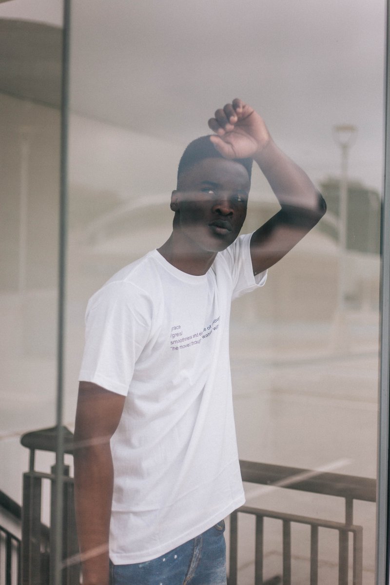 potrends's tweet photo. Clothes mean nothing until someone lives in them.
Potrends™️ SS19 shop this look .
.
.
.
#fashionstyle #POTREND #mirrorpic #southafrica #africa #clothingbrand #youngandwild #SaturdayMorning https://t.co/p0N3zK6RYW