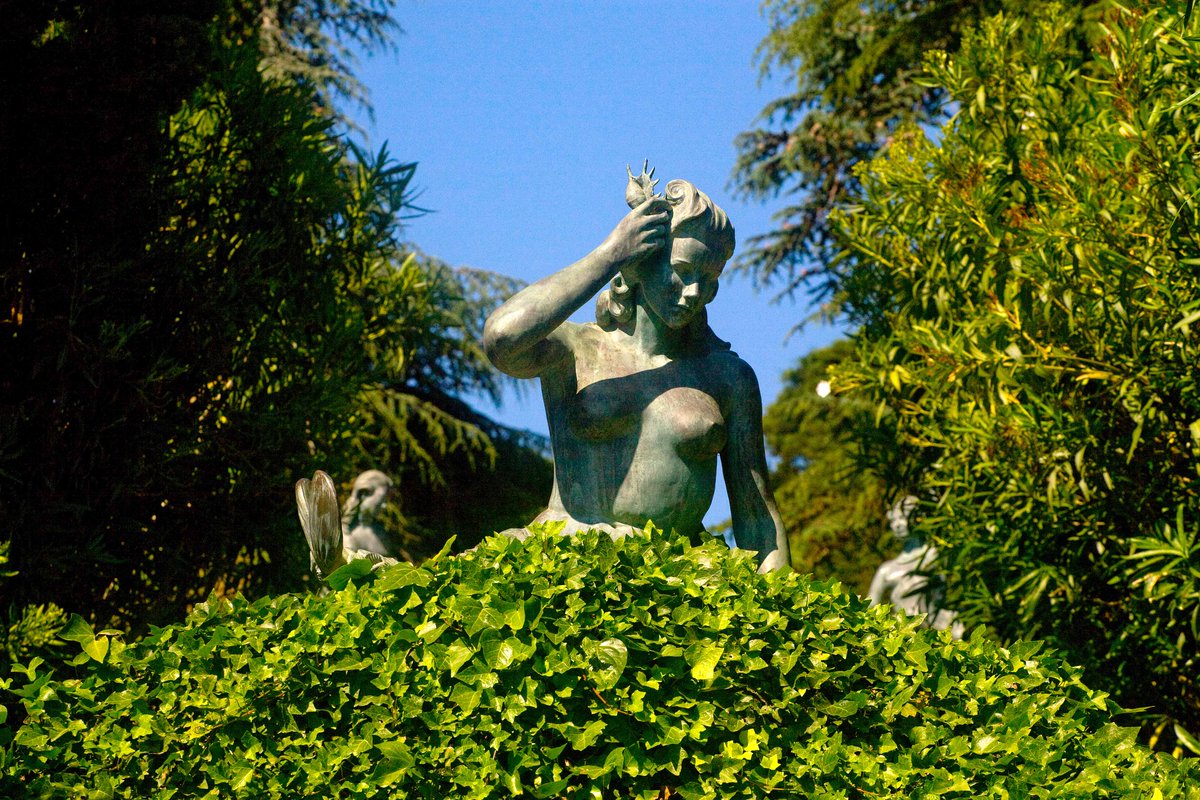 lloretturisme's tweet image. 👉 Això és el que no et pots perdre de #LloretdeMar:

1️⃣ Jardins de Santa Clotilde 2️⃣ Església de Sant Romà 3️⃣ Museu del Mar 4️⃣ Cementiri Modernista 5️⃣ Es Tint 6️⃣ Camins de Ronda 7️⃣ Castell de Sant Joan  

🔗 hubs.ly/H0m9lF_0 #mylloret