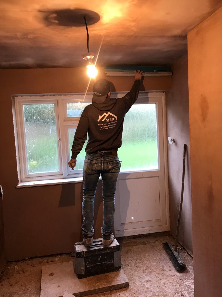 MasterBuildDev1's tweet image. Our team give 100% on every job they do, big or small and come rain or shine! If you've got an idea in mind for a renovation project, give us a call and we'll help you realise your vision