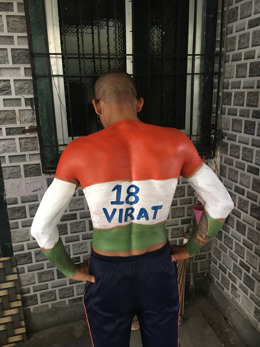 amol_marvel's tweet photo. @remit2india @imVkohli Here is my #CheerForMyCaptain video.u can see kohli in this.. i ll chant  ..Kohli kohli...unhoni ko honi karde ye hai kohli.goli sei dar nahi lgta sahab kohli sei lgta hai
He will score 250 plus runs..join guys 😁😁😁
@chaitalivk
@chaituking13

#INDvsWI https://t.co/izEQ56Ck0m
