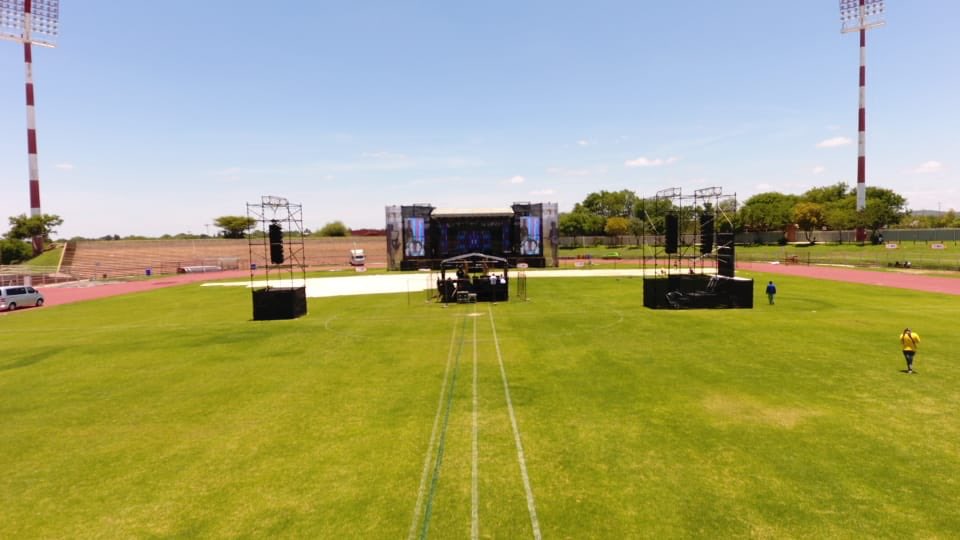 mapungubwe2019's tweet photo. Hope you bought your ticket 💃🏾🔥🍾💃🏾🔥🍾💃🏾🔥🍾💃🏾🔥🍾💃🏾🔥🍾💃🏾🔥 you don’t want to miss this one #mapungubweartsfestival2019 https://t.co/iOsVkBF6dM