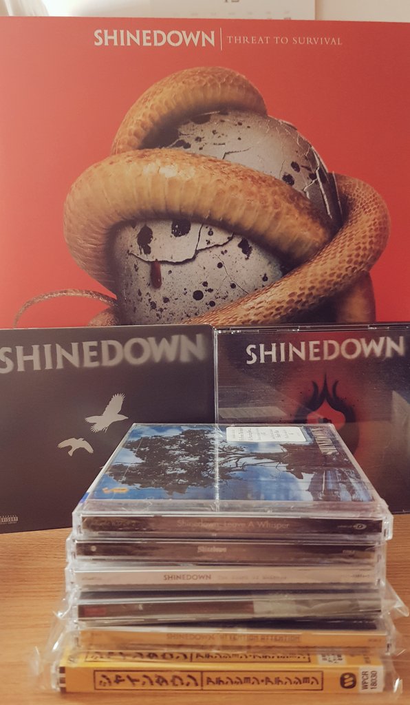 meruthedog's tweet photo. Here's My @Shinedown Collection!!! but no fifth CD, only vinyl😂 It was pretty hard to get them, cuz no licencesed records in here.
@TheBrentSmith @ZMyersOfficial
@ebassprod @BKerchofficial
#bittersweet https://t.co/Ixl1KM1dq1