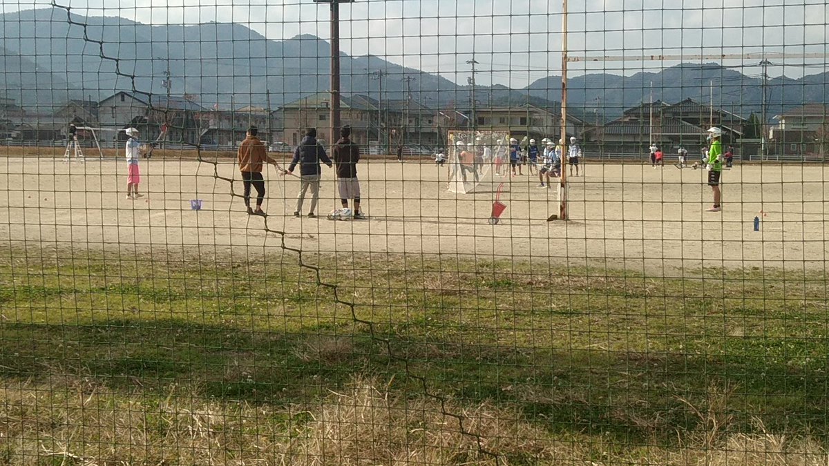 GuideYpu's tweet image. 今日は山口大学さんのてくてくツアーに参加させていただきました！
毎回コースが変わるらしく、前と違う場所も見ることができて楽しかったです✨
歩いている道中でかわいい猫さんも見かけました😊