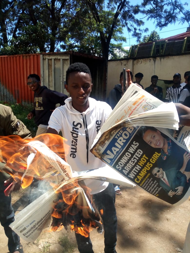 bevalynekwambo3's tweet photo. #NairobianNiScam say no to rumours say no to lies https://t.co/Ve6lACxJVb