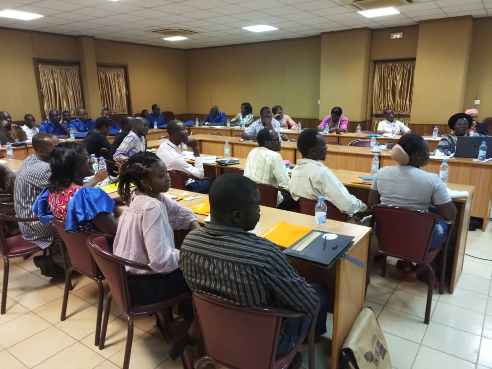 #CDL2019

Atelier sur les #droitshumains actuellement en cours à l'hôtel Amiso de #Ouagadougou

#PourquoiLaDémocratie #lwili #BurkinaFaso 🇧🇫