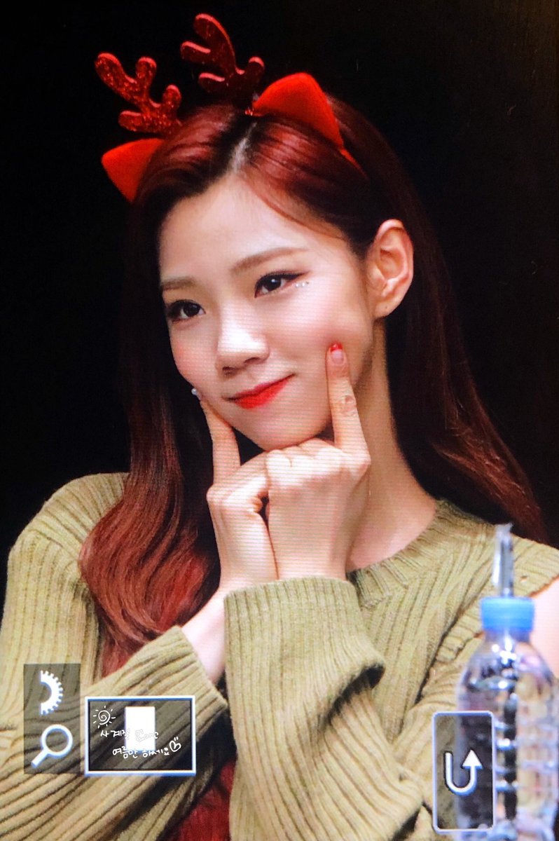 Onceina_Summer's tweet photo. 191214 
#여름 #우주소녀 #yeoreum #WJSN #As_You_Wish #이루리 @WJSN_Cosmic https://t.co/ovh4i0BGuB