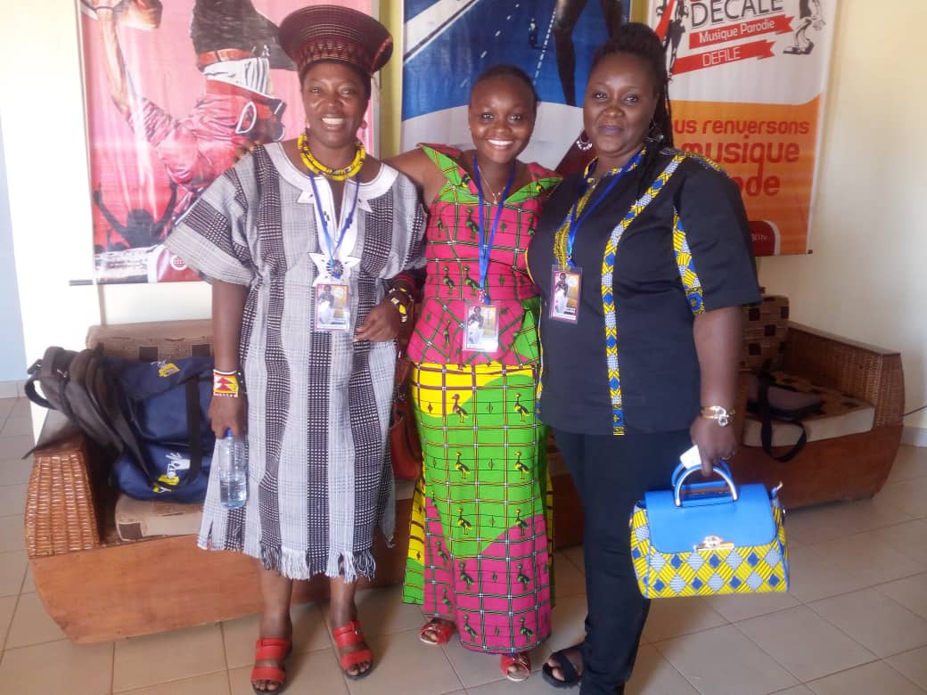 Une délégation de <a href="/CineDroitLibre/">Ciné Droit Libre</a> est actuellement dans les locaux de la télévision BF1.

Rendez-vous tout à l'heure à l'émission #LaTéléSamuz

#CDL2019 #PourquoiLaDémocratie #lwili #BurkinaFaso 🇧🇫