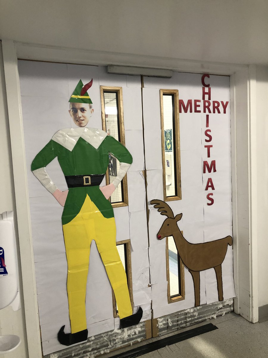 A7Ward's tweet photo. We spotted @WythenshaweHosp new Elf on the way back from the ERC 🤣Brilliant! https://t.co/5x4KcMaZdf