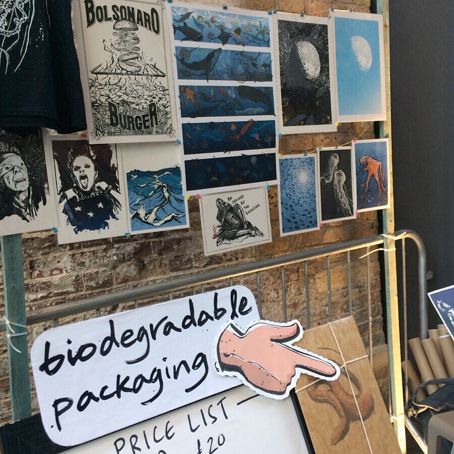 SLMILLUSTRATION's tweet photo. All set up and ready to go! 🎄@illustrationHQ #HouseOfIllustrationFair Kings Cross 11-5...come say 👋🏻 Prints sold in biodegradable waxed paper #illustration #shopindependent #noplastic https://t.co/OEuz09SR8i