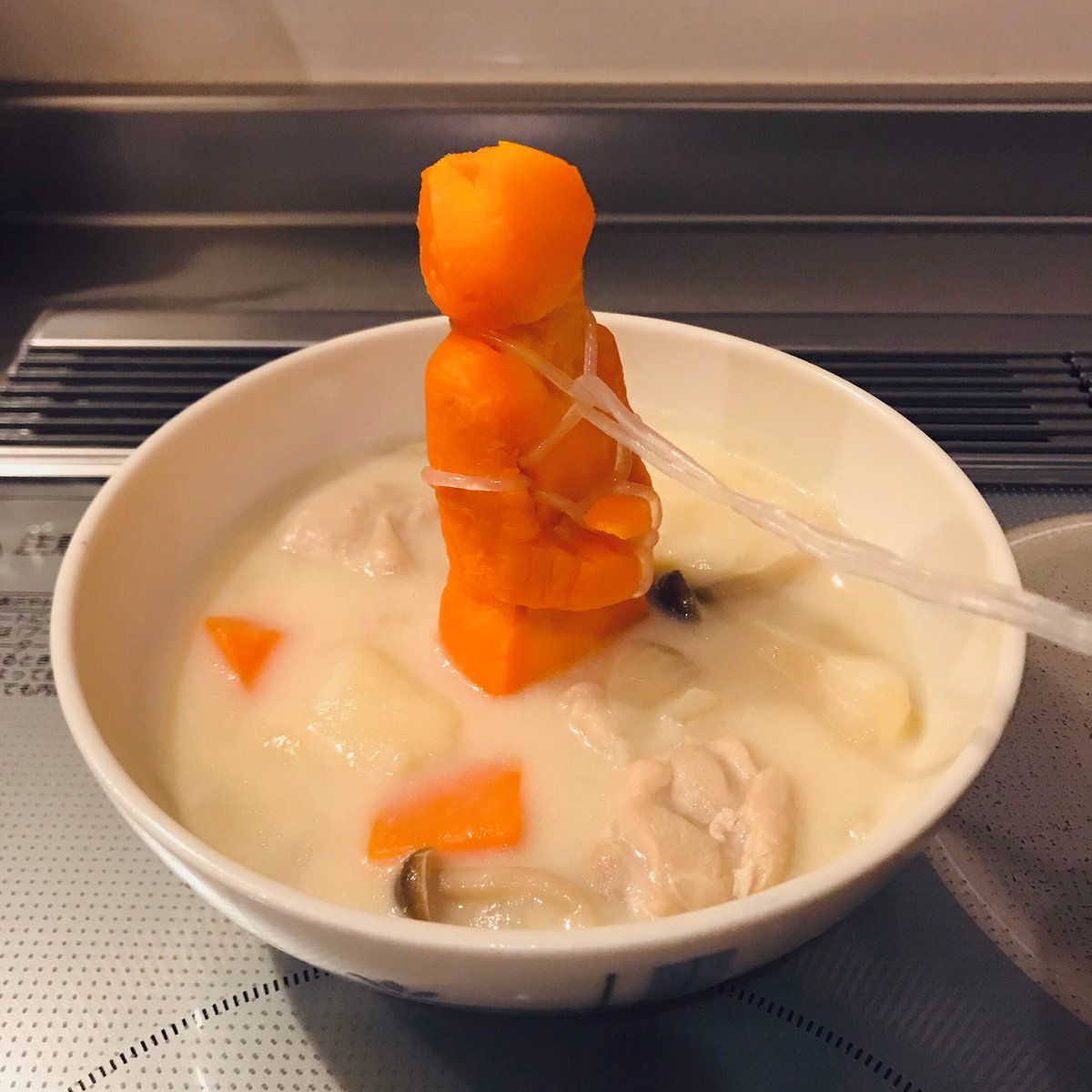 罪状が気になる 旦那さんにカレーとシチューどっちがいいか質問したら シチュー引き回しの刑 と返ってきたので リクエストに完璧に応えた Togetter 罪状が気になる 旦那さんにカレーとシチューどっちがいいか質問したら シチュー引き回しの刑 と返ってきたので リクエストに完璧に応えた Togetter