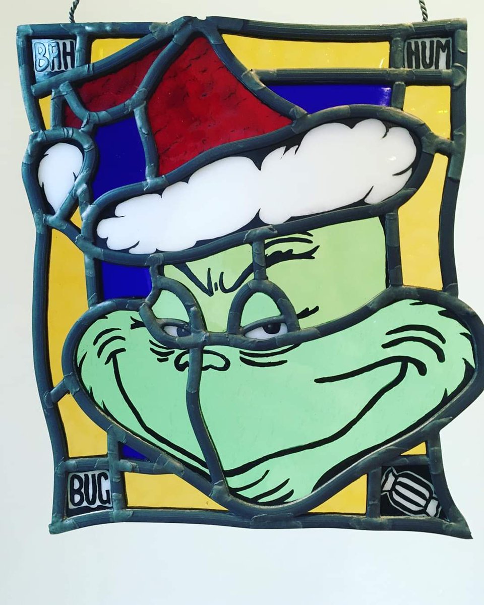 Our first raffle prize reveal is this stunning Grinch donated by the amazing @sun_glass_ltd THANK YOU 🎄 tickets will be on sale at our Christmas Carols on 22nd December 4pm @ Workingmans Club #grinch #welovewolverton #raffle #fundraising #community #wolverton #christmascarols