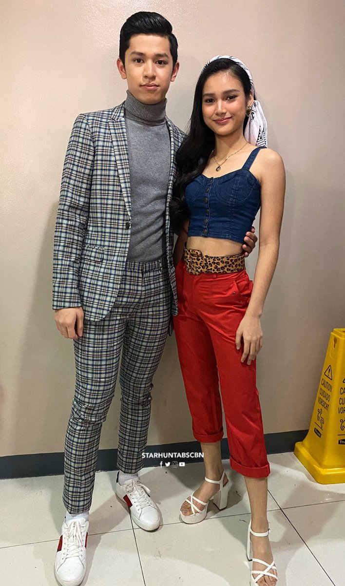 starhuntabscbn's tweet photo. Don't miss #LouDre, #KarJon, and #AshTan on ABS-CBN Christmas Special! Abangan yan ngayong gabi, Starmates! ✨ https://t.co/wB1Ya7NOwl