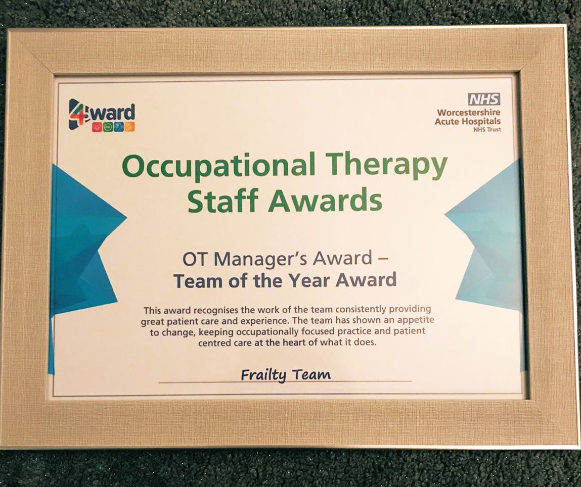 Feel so honoured to be part of this incredible team, and looking forward to the rest of my rotation with them 💚 #frailty #occupationaltherapy #worktogethercelebratetogether