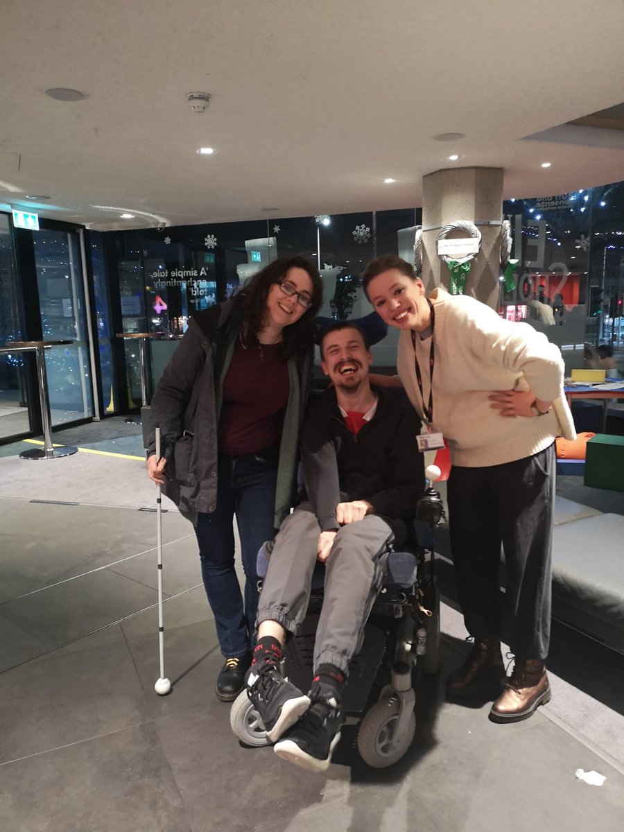 LiveHughM's tweet photo. A difficult dark story brought to life with colour, creativity and a beautiful friendship between @DaisyHigman and @EmmaDLatham ... sounds familiar! Thank you so much @DipTheNib for this wonderful piece of theatre. Still time to catch it tonight #LabSeason19 @TRPlymouth at 8pm https://t.co/a3bJaivsyP