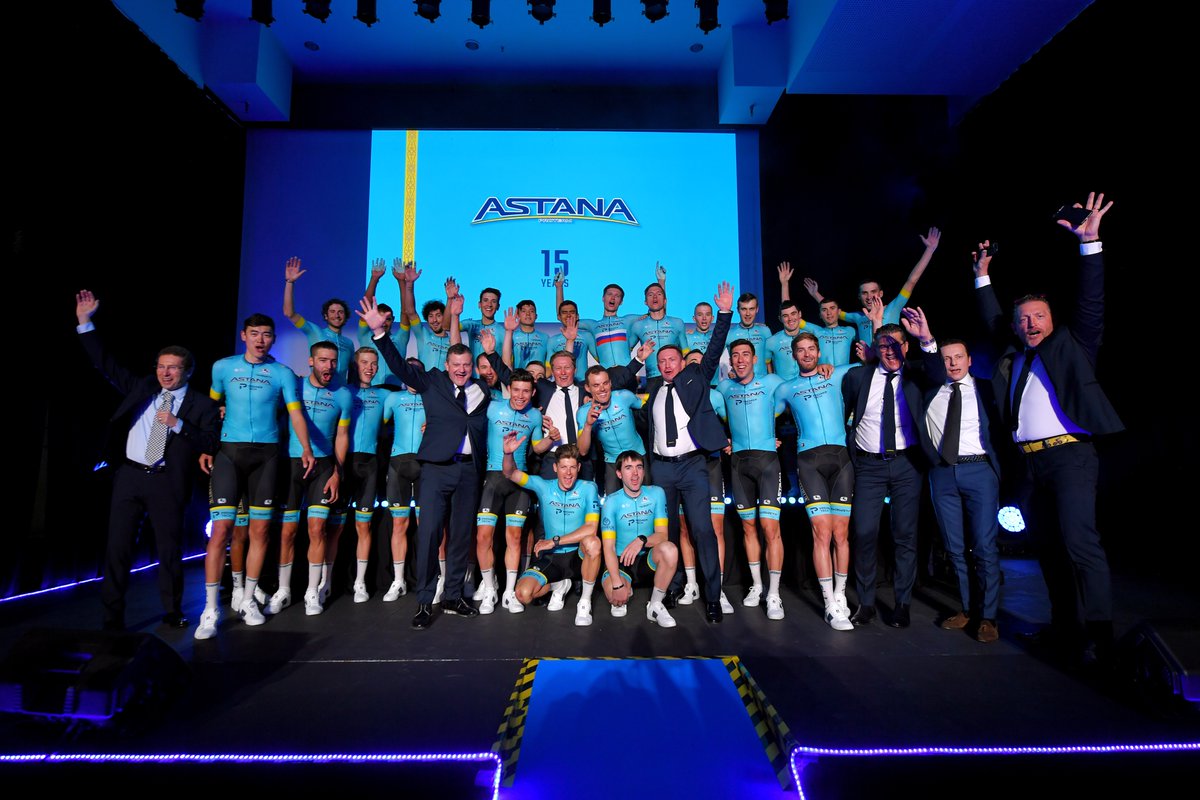 📸Class of 2020 
#AstanaProTeam 

Read all about our team presentation, where we presented our 2020 roster as well as our new kit and equipment for the upcoming season.

👉 bit.ly/35lLVUf

📷<a href="/GettySport/">Getty Images Sport</a>