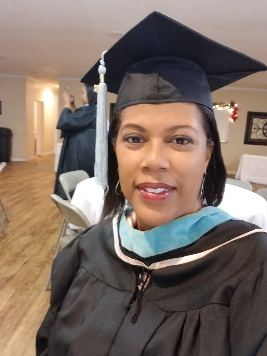 LadyDWardlaw's tweet photo. My first graduation at @ColumbiaKoala as the Director of Athletics! #proudAlum #ccofscGrad #ccofsc https://t.co/NYr7ookSEq