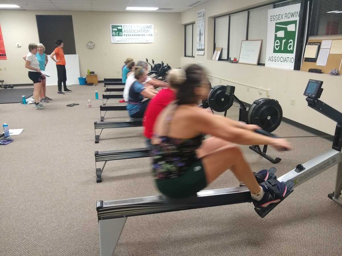 Masters team brought some 🔥 this morning and did great on 1 minute pieces.

Building strength one day at a time 💪