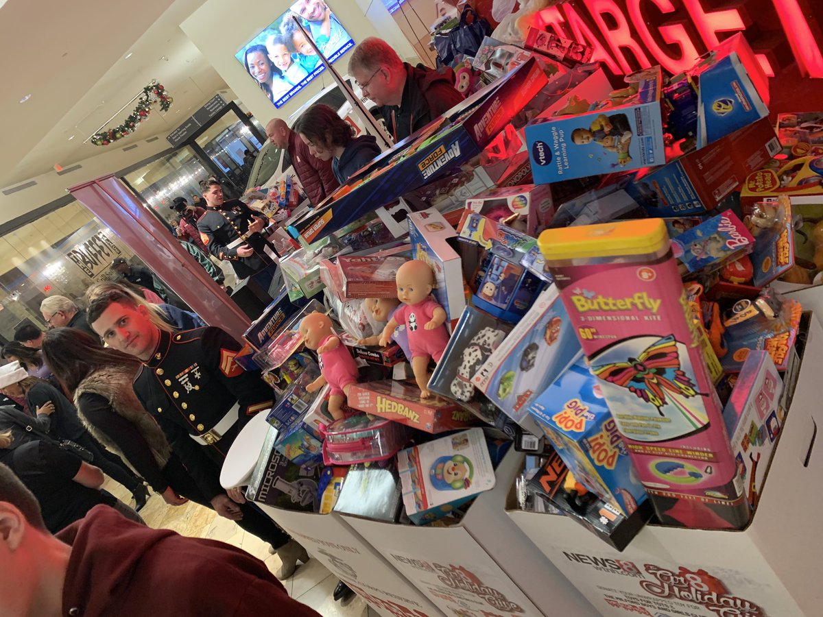 Mary Lynn at Pella tweet media