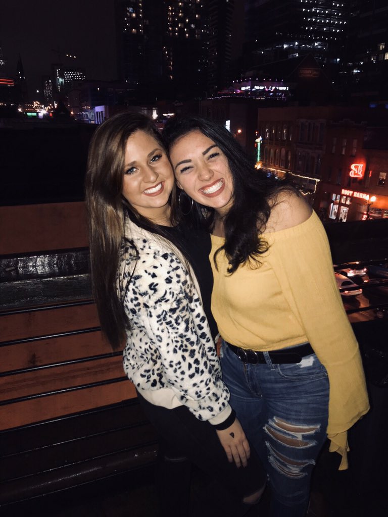 auddgee's tweet image. Nashville never disappoints 😍 oh &amp;amp; hi @MorganWallen ily