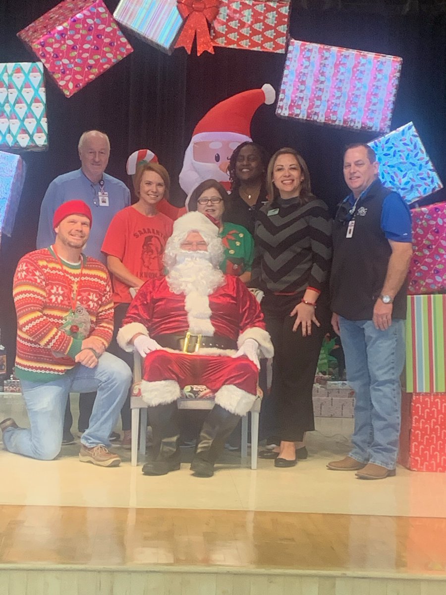 alflores_fis's tweet photo. 2nd Annual "Pancakes w/Santa"at FIS in conjunction w/BASN. To all the sponsors: After 5 Rotary Club of LJ, TJs Lube Stop, Troy Brimage, Academy, Boot Barn, Natalie Woolsey Foundation &amp; FIS staff this event would not be possible w/o your donations. #Fromhereanythingispossible https://t.co/yoeF0OYTEP