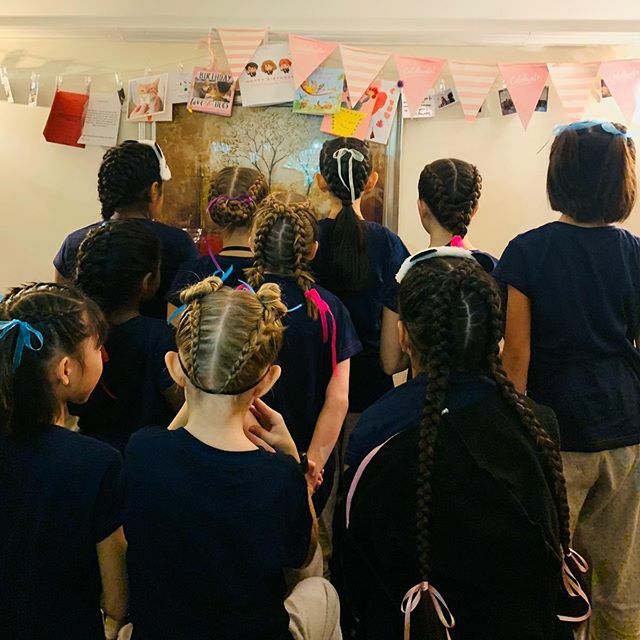 💖 Loving the hairstyles by @theplaitlady Wish I could do that!! ift.tt/2Ma2rz9