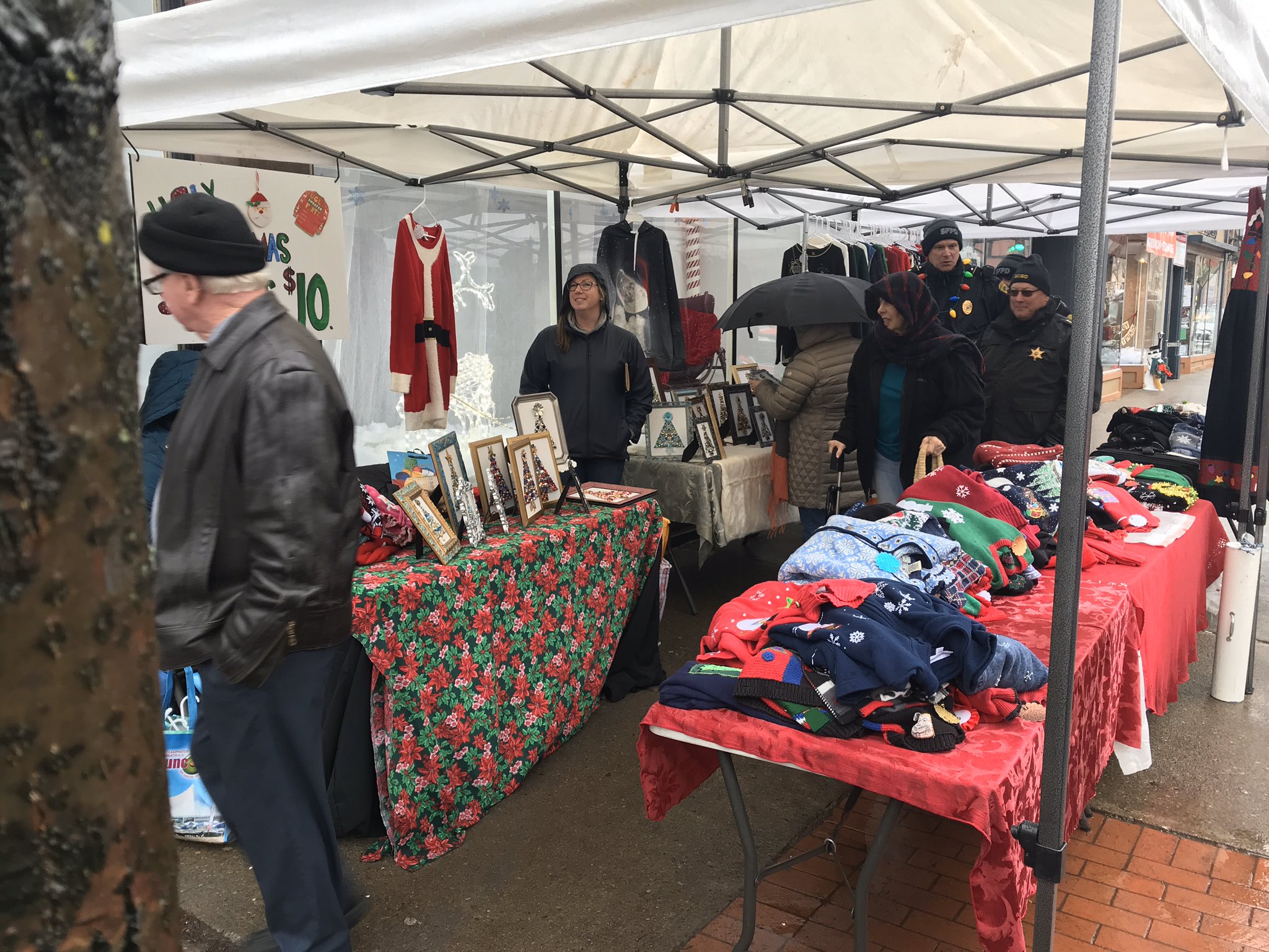 It's A Wonderful Life Festival in Seneca Falls (photo gallery
