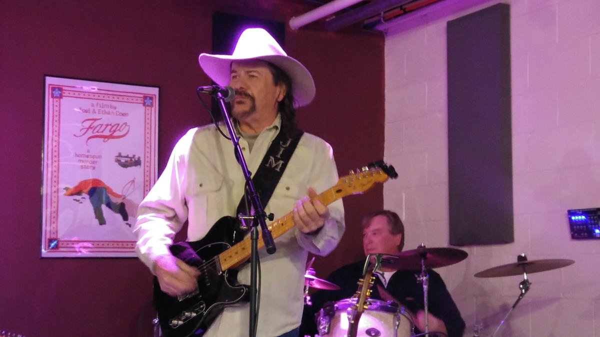 TONIGHT! Jim Canody plays <a href="/MangosSML/">Mango's Bar & Grill</a> Bar &amp; Grill Smith Mountain Lake on Saturday night, Dec. 14 from 7-10pm!