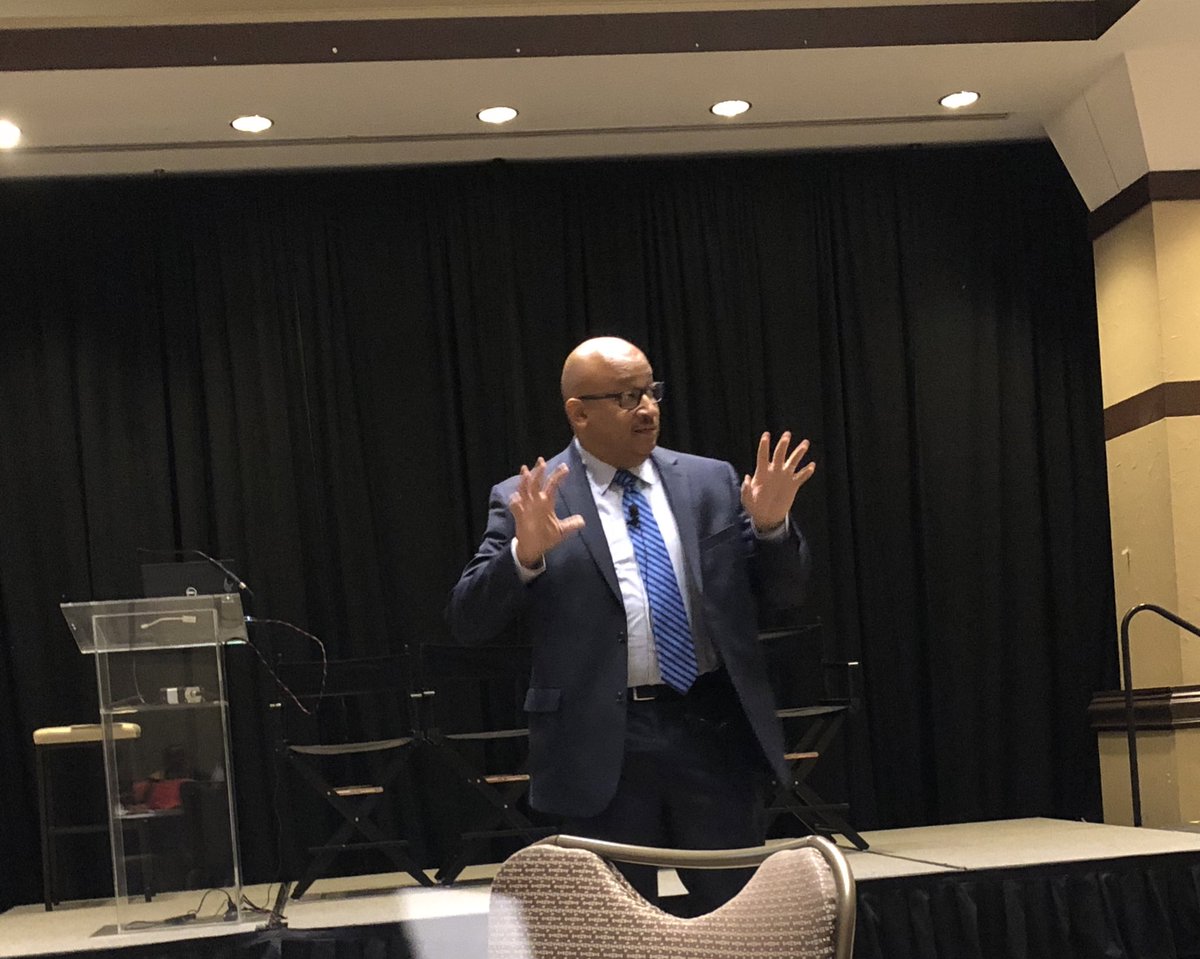 Itsmorethanmath's tweet image. Yesterday, I had the pleasure of finally meeting my virtual mentor @PrincipalKafele He was a keynote speaker at the 2nd annual Climate &amp;amp; Culture convention! Much gratitude to @OSSEDC for arranging an amazing fellowship! ✨✨✨ #itsmorethanmath