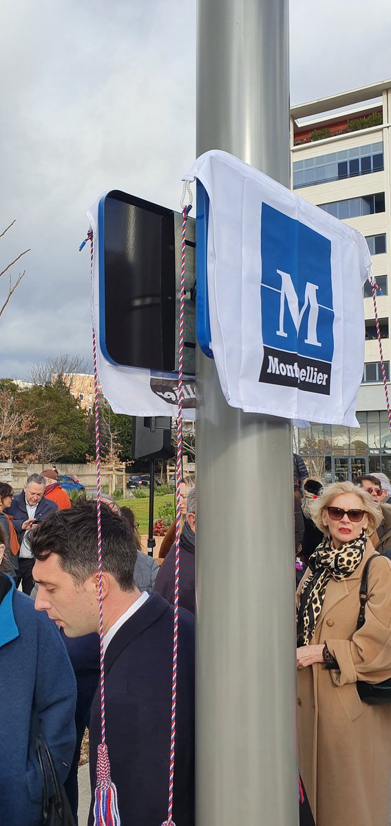 laurentjaoul's tweet photo. À #Montpellier pour rendre hommage à la Gangeoise Elyett Hermann, ex-directrice des affaires culturelle à la Ville de Montpellier, Conseillère régionale du Languedoc-Roussillon de 2010 à 2015. Une grande dame dont le nom est désormais associé à une allée de #Montpellier. #respect https://t.co/ljI5EVDECL