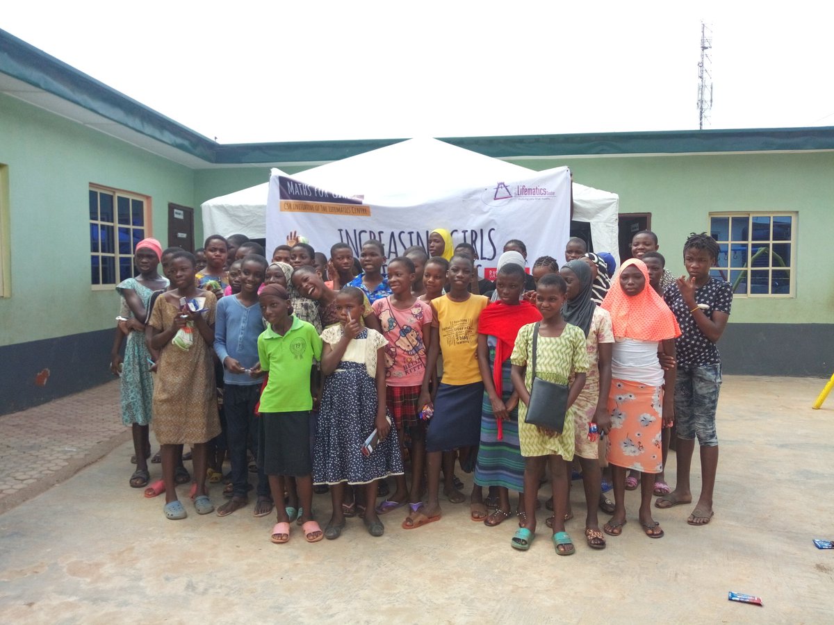 maths4girls's tweet photo. We rounded up our #MathforGirls education grogram at Ikola Ipaja community in Lagos this term.
We are glad that through this intervention, we have been able to reach out to 93 girls in the community.
#MathforGirls
#EducationForAll
#Lifematics https://t.co/r61dpvI6mf
