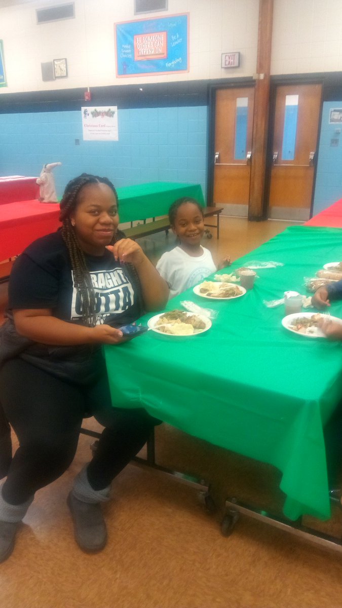 The TLAA at MLK Holiday Extravaganza was awesome! So many fun holiday inspired work stations and great parent turnout. What a way to end the season! @APDirCI_ERuiz @napolitania21 <a href="/TLAA_AsburyPark/">TLAA of Asbury Park</a> <a href="/ShellySanders1/">Shelly Sanders</a>