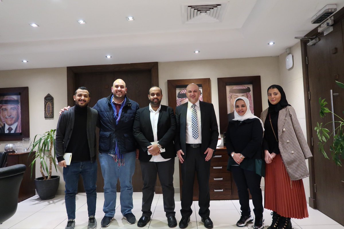 GhassanHalawa's tweet image. فريق مؤسسة الملك خالد هلا لقاء مثنى الغرايبة وزير الريادة و الاقتصاد الرقمي،شكرا من القلب على وقتك و اهتمامك و لفريق عملك.
During our meeting &amp;amp; #KKFoundation team with HE @MothannaGh the minister of @modeejo, Thank you for your time, efforts &amp;amp; prompt response &amp;amp; for your team.