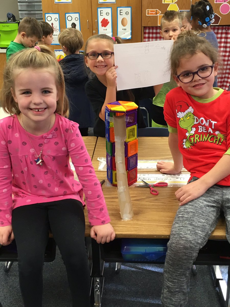 It was a STEM filled morning trying to help all of our Fairytale Characters! Lots of planning, problem solving, and team work happening today! <a href="/BennettBears/">Bennett Bears</a> <a href="/AngStallbaumer/">Angie Stallbaumer</a> #bearshine