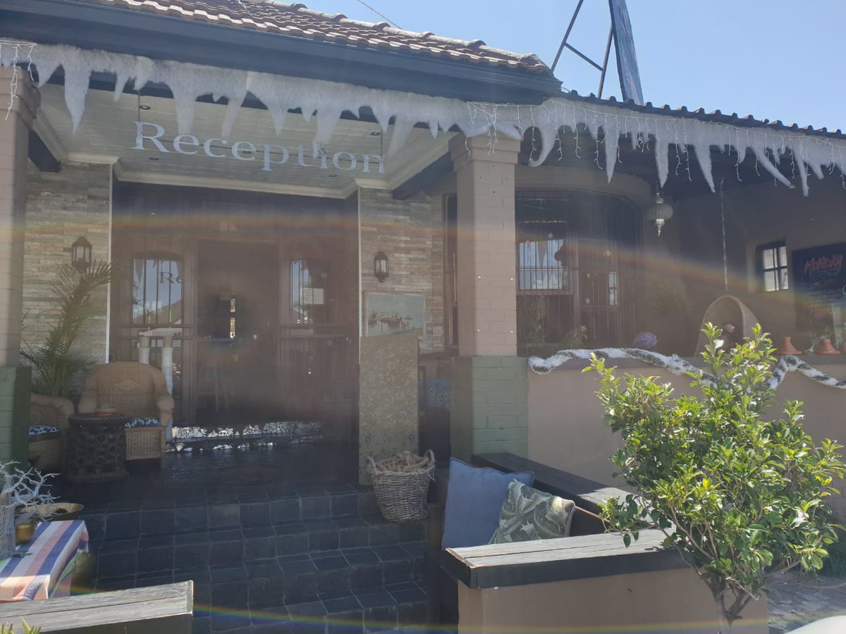GaloreSA's tweet photo. Oh my word.... Just a taste of what we are experiencing at this moment..... Full review and more photos to follow.... #DineJoziStyle @JoziStyle #ReceptionKitchenBar https://t.co/yuejrcIuZF