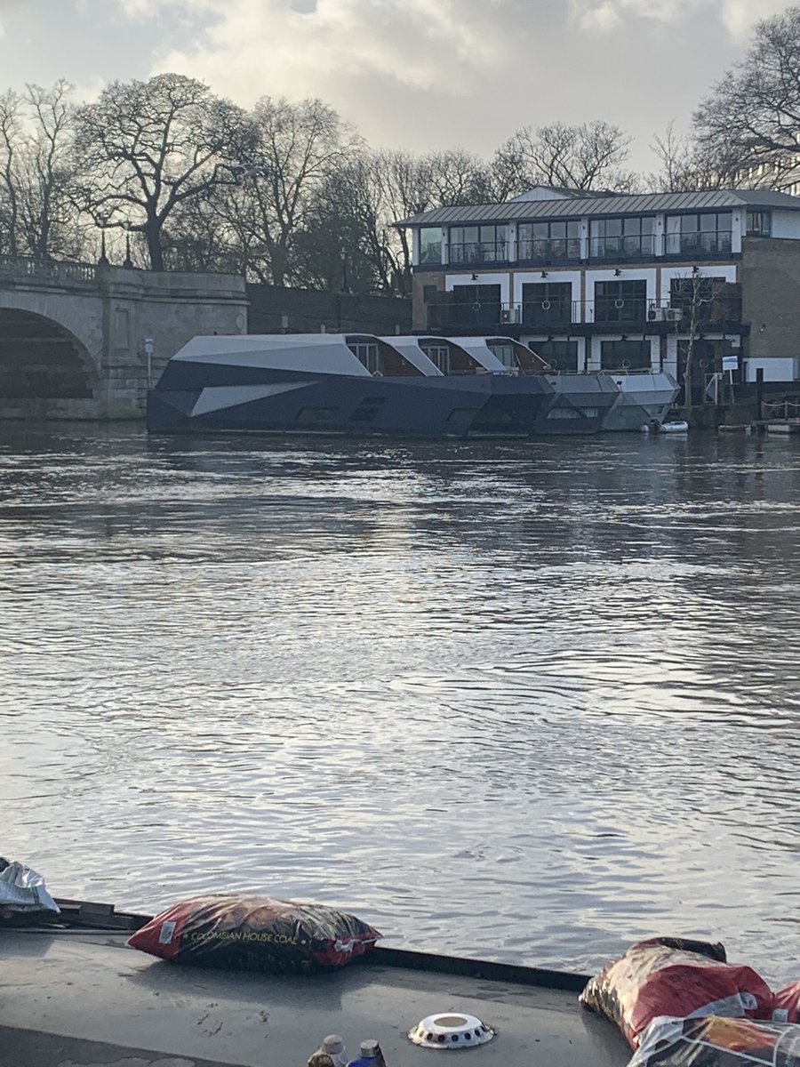 LEFTIE143's tweet photo. @elonmusk @Tesla #cyberboat prototype spotted #cybertruck https://t.co/taGmuZd2Iw
