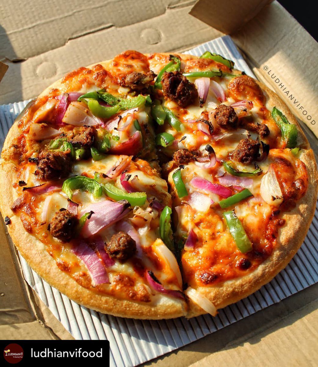 So much love in one post . Come and share some pizzahutjavenge TastiestPizzasAt99 https t.co lmsKK5NFG3 So much love in one post . Come and share some pizzahutjavenge TastiestPizzasAt99 https t.co lmsKK5NFG3