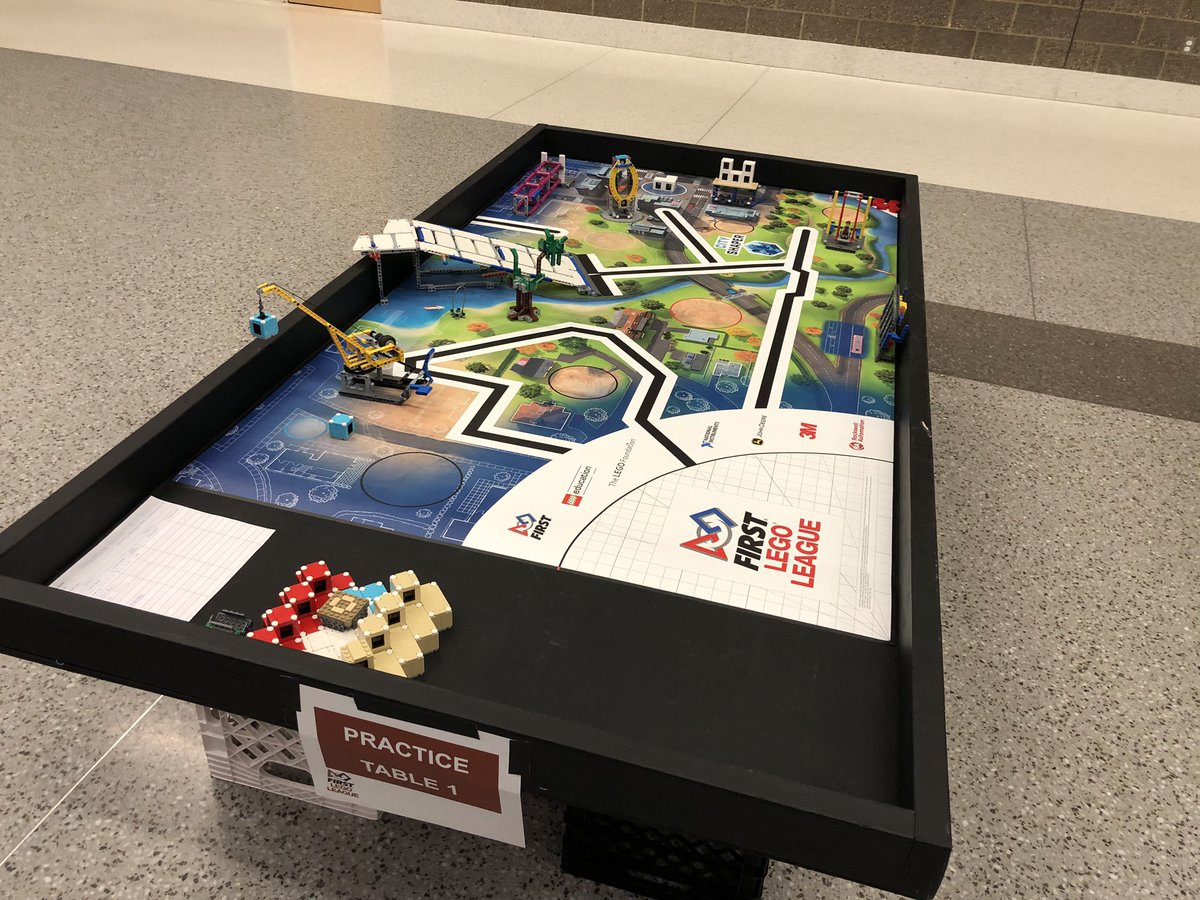 First LEGO League Michigan State Championship III <a href="/bhschools/">Bloomfield Hills Schools</a> <a href="/BHBlackHawks/">BH Black Hawks</a>  Amazing event -thank you all for making such a great event for our kids and promoting #STEM #Robotics