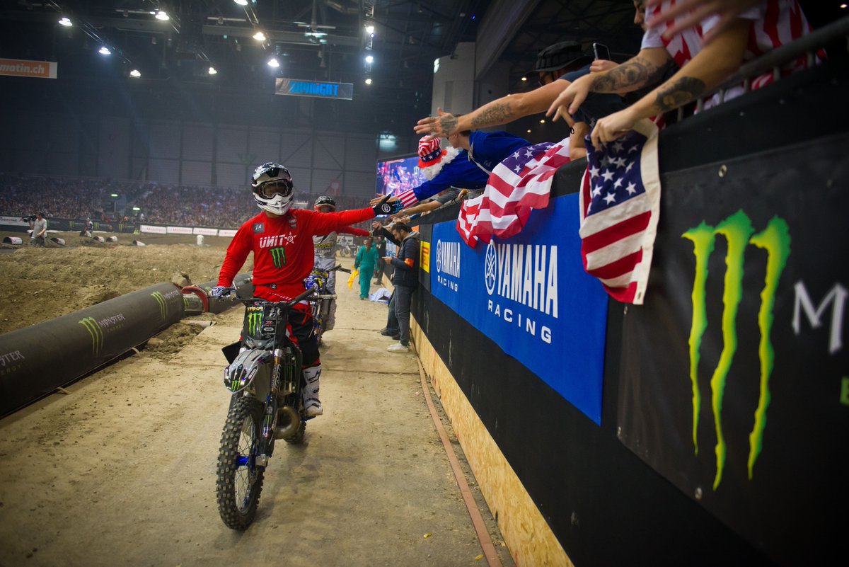 The Geneva crowd was on fire both nights at Palexpo! Thank you all for your presence 🤩You were AMAZING !  🔥

📸by <a href="/lissimorephoto/">James Lissimore</a> 

#SuperCrossGeneva