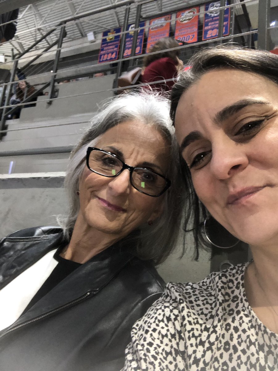 cindycuatchon's tweet photo. So proud of our #UFGrad https://t.co/4h0jbCVCpm
