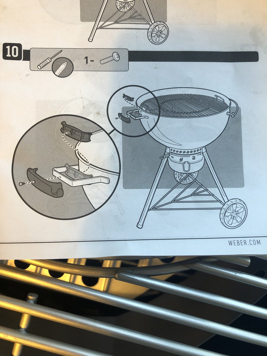 ColinRedbond's tweet photo. @Weberbarbecues I recently purchased a grill and it arrived missing a screw. Can you pls advise on getting this sent to me? It’s the one in the pic attached. Also can you pls confirm where to register warranty? Thanks https://t.co/uSFEXo7aP0