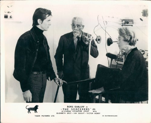 SteveGhostwords's tweet photo. Watched #MichaelReeves' #TheSorcerers again last night: still hugely enjoyable, with a terrific cast and a great core idea. Heard #JonathanSothcott mooted a remake, with #IanOgilvy in #BorisKarloff's role. Would love to work up a spec script if you're still interested, Jonathan.. https://t.co/sRfC6b1md0