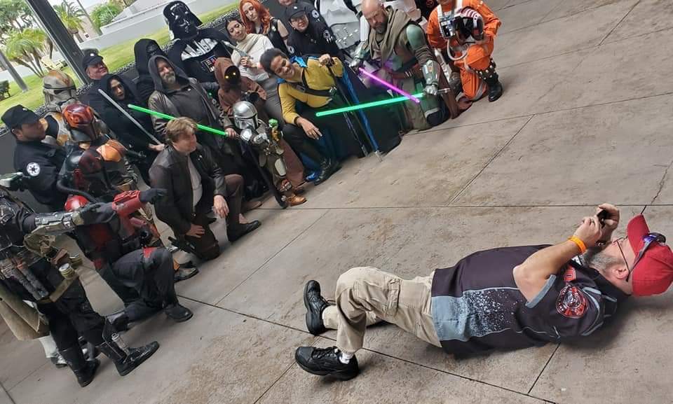 EmpireConLA's tweet photo. Photo call! If you have photos from last weekend, we’d love to see them! Don’t forget to #EmpireCon when you share to your pages 😉 https://t.co/oM0hSWWeiR