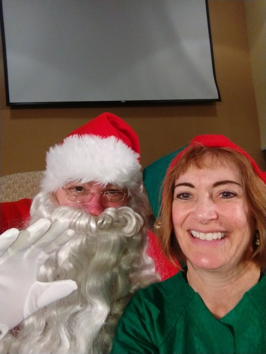 #Santa and Sprinkles the #elf at #donutswithsanta event <a href="/LCCatthestream/">LifeStream Christian</a> #lifestreamchristianchurch