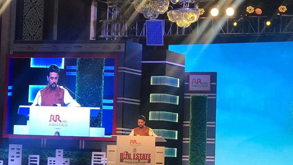 The chief guest <a href="/ianuragthakur/">Anurag Thakur</a>, Minister of State for Finance &amp; Corporate Affairs, sharing his valuable words at RR Kabel presents the 13th CNBC-AWAAZ Real Estate Awards - Grand Finale!

#RealEstateAwards

<a href="/CNBC_Awaaz/">CNBC-AWAAZ</a>
@_RRGlobal