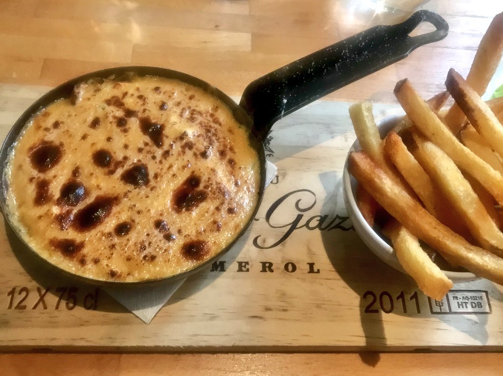 Went for the omelette lobster thermidor <a href="/Theoldbutcher/">Peter Robinson</a> Stow-on-the-Wold 😋
guide.michelin.com/gb/en/gloucest…