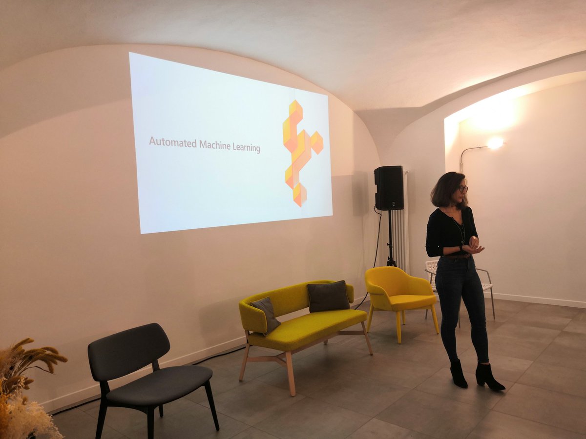 Tinux80's tweet image. On stage Morgana Lalli at #GlobalAIBootcamp Torino talking about #AutomatedML

Powered by #Microsoft &amp;amp; @deltatre
#DeltatreInnovationLab @Glob_AIBootcamp #MachineLearning #ML #ArtificialIntelligence #AI #Azure #Cloud
