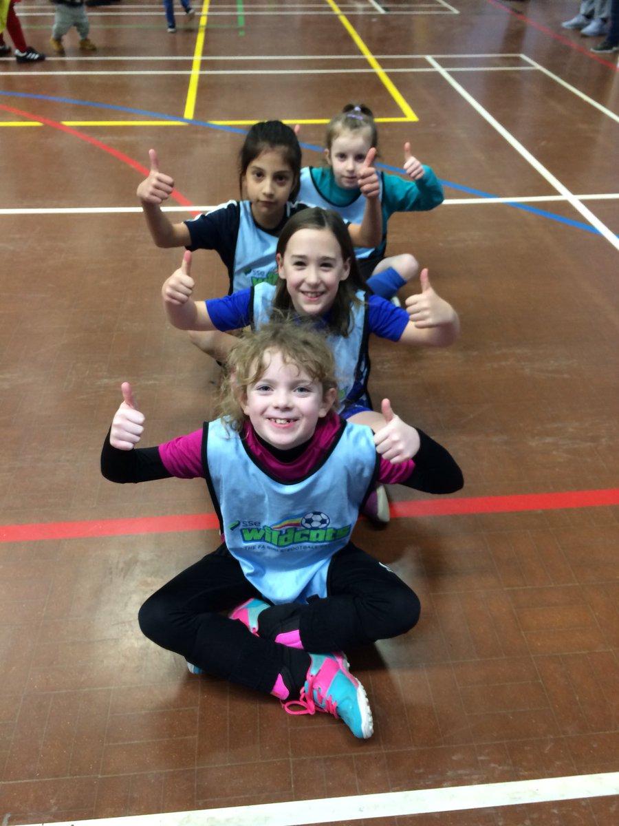 SuffolkWomens's tweet photo. 🌟⚽️Nice to meet these amazing girls today🌟⚽️@WestbournePE  4 v 4 Girls Futsal Event @SuffolkFA @ivrfcyouth 🌟🌟🌟🌟🌟🌟🌟🌟🌟🌟🌟🌟🌟🌟🌟🌟@AchillesFC_Mens @Col_TownLFC @SuffolkWildcats @WTLadiesFC https://t.co/dlSbAtrEit