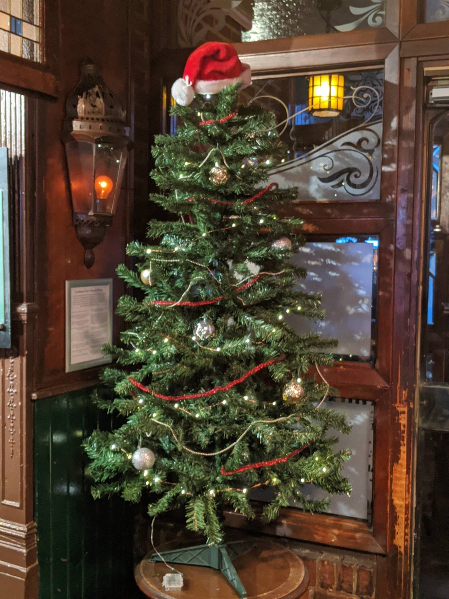 Scotland Yard Pub tweet media